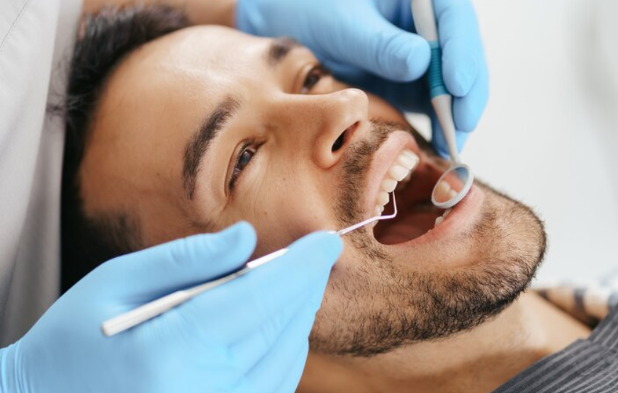 Best Dental Implant Treatment in Meerut
